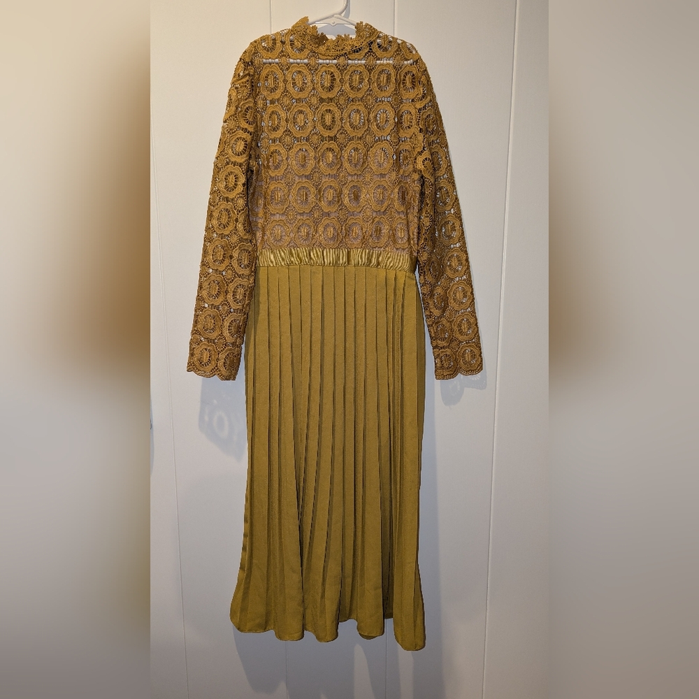 Little Mistress Yellow Pleated Dress - US 4
